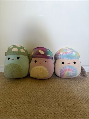 Squishmallow Mushroom Set